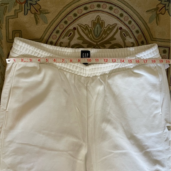 White Wide Leg GAP Sweatpants, XL - Picture 8 of 10